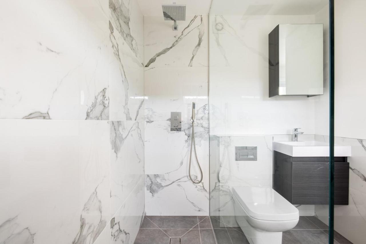 The Margravine Maisonette - Modern & Bright 2Bdr Flat Apartman London Kültér fotó