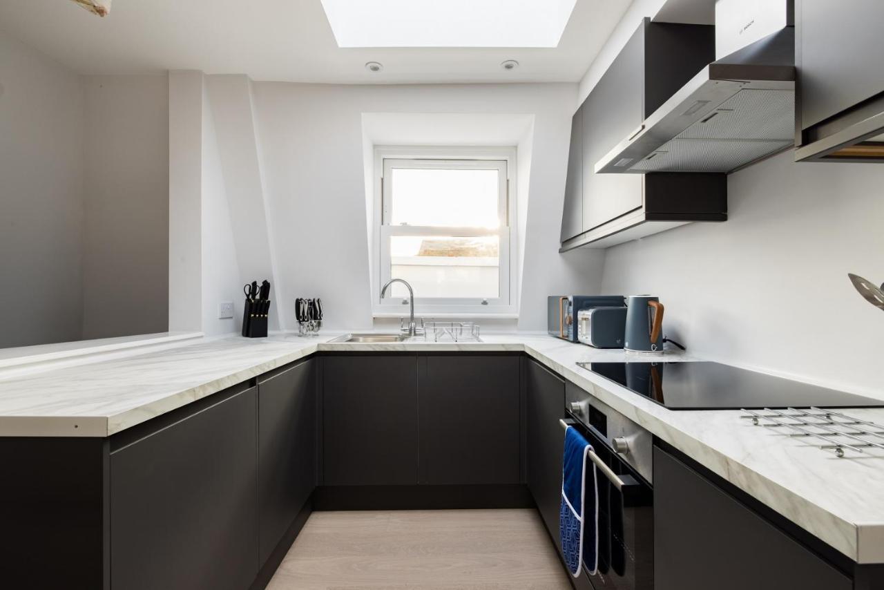 The Margravine Maisonette - Modern & Bright 2Bdr Flat Apartman London Kültér fotó